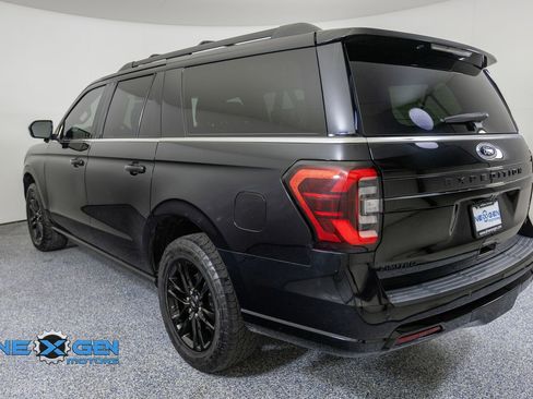 Used 2023 Ford Expedition Max Limited AWD/4WD image 5