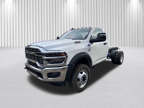 New 2026 RAM 5500 Tradesman w/ Chrome Appearance Group image 10