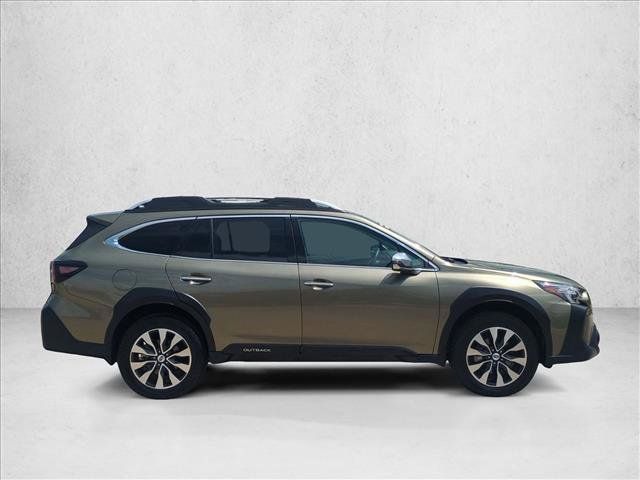 Used 2024 Subaru Outback Touring AWD/4WD image 4