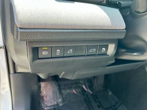 Used 2026 Toyota Camry LE w/ Convenience Package FWD image 14