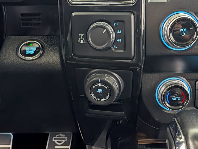 Used 2019 Ford F150 Lariat w/ Equipment Group 502A Luxury AWD/4WD image 39
