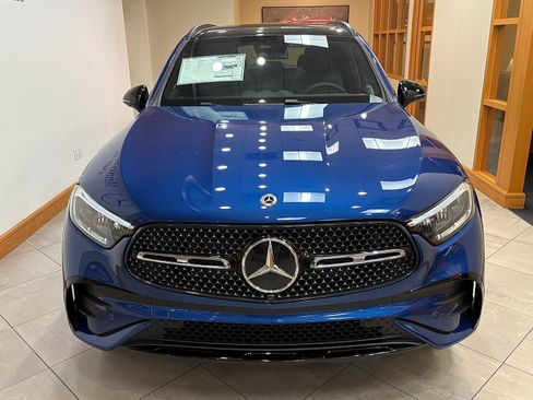 New 2026 Mercedes-Benz GLC 300 image 2