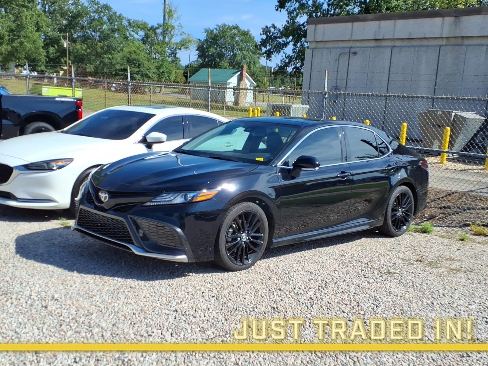 Used 2021 Toyota Camry XSE FWD image 1