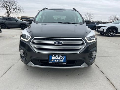 Used 2019 Ford Escape SEL image 3