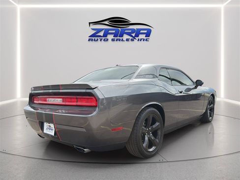 Used 2014 Dodge Challenger R/T w/ Blacktop Package RWD image 7