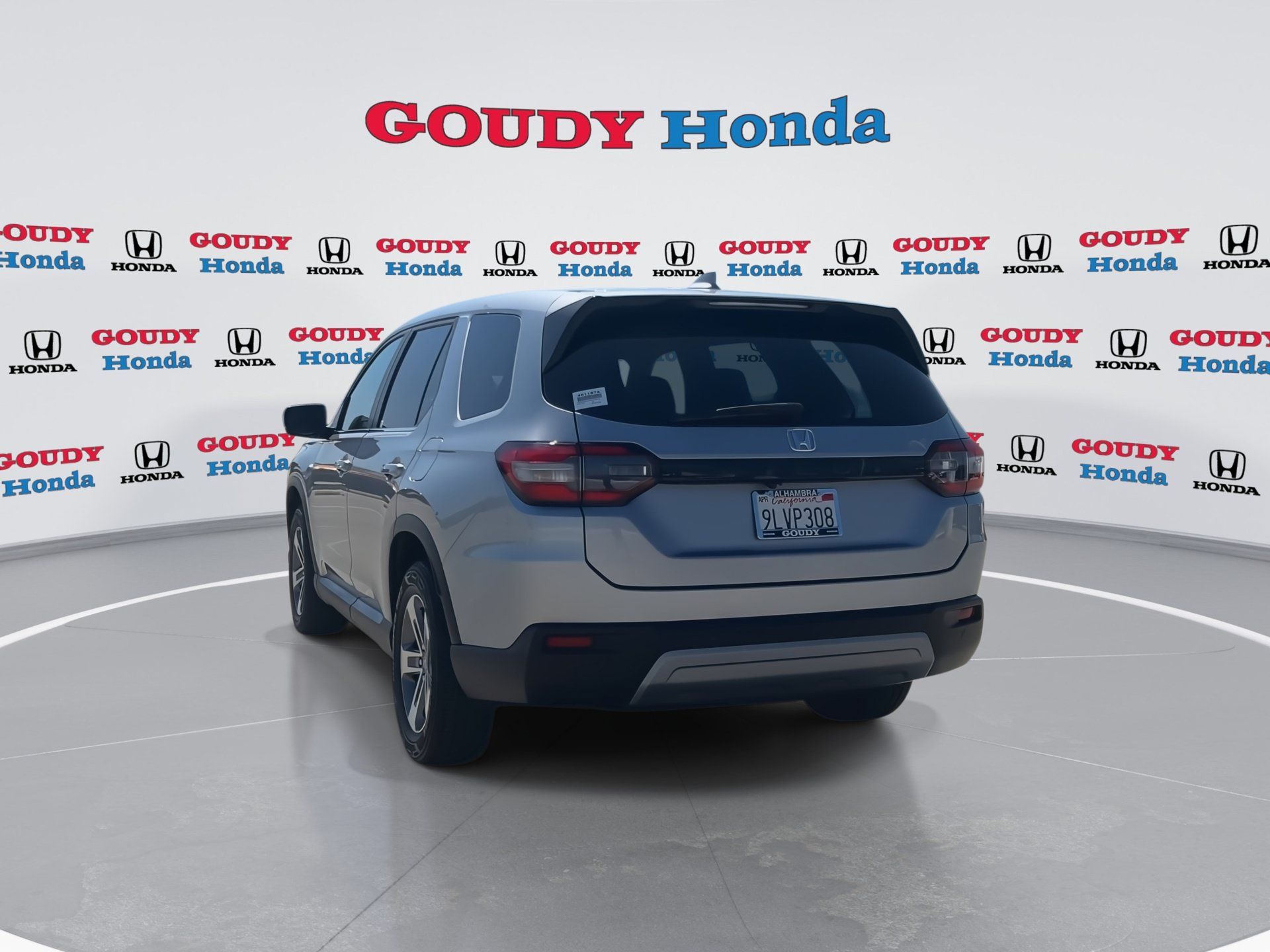 Used 2024 Honda Pilot EX-L image 7