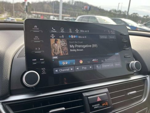 Used 2021 Honda Accord Touring image 32