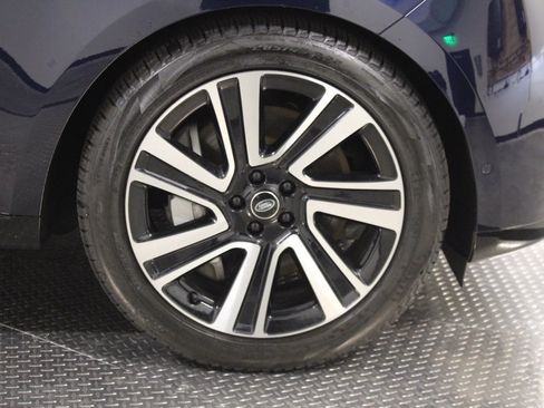 Used 2023 Land Rover Range Rover SE image 14
