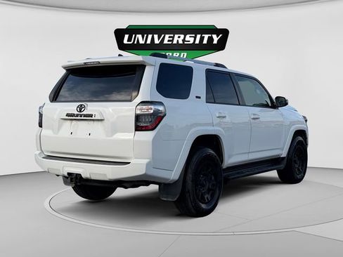 Used 2020 Toyota 4Runner SR5 Premium w/ Moonroof Package AWD/4WD image 3
