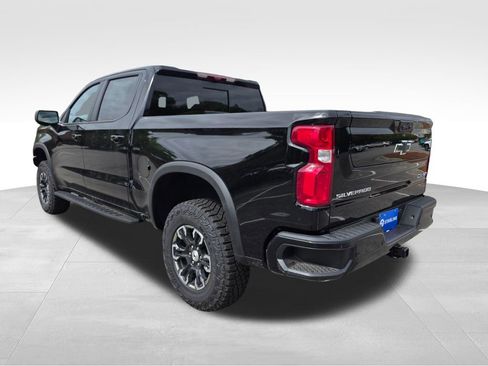 New 2026 Chevrolet Silverado 1500 ZR2 AWD/4WD image 6