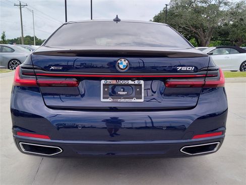 Used 2022 BMW 750i xDrive w/ Executive Package AWD/4WD image 5