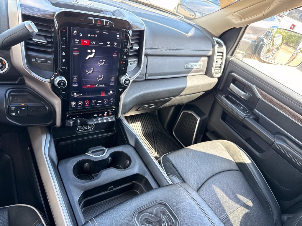 Used 2021 RAM 2500 Laramie AWD/4WD image 18