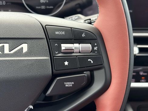 New 2026 Kia Sportage SX image 26