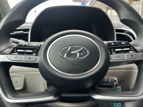 Certified 2024 Hyundai Tucson SE image 25