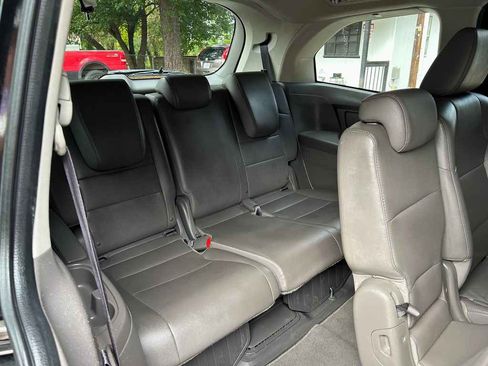 Used 2015 Honda Odyssey EX-L image 12
