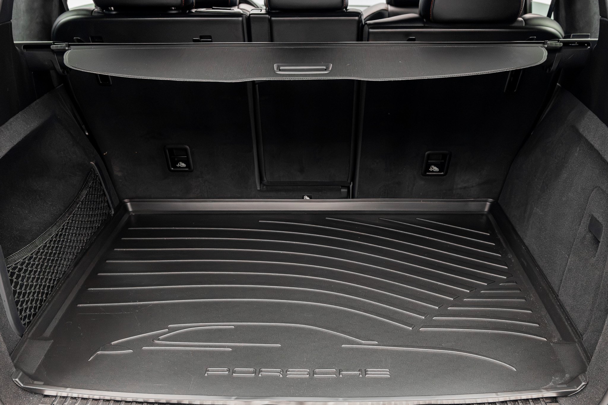 Used 2014 Porsche Cayenne Turbo S AWD/4WD image 35