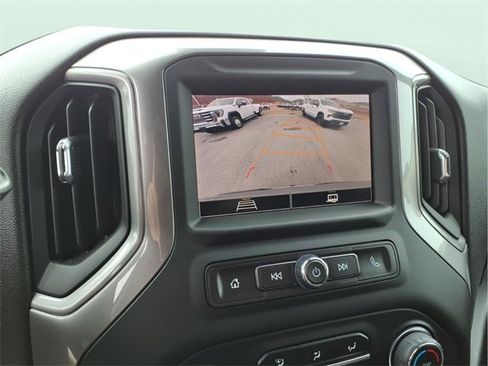 Used 2024 Chevrolet Silverado 1500 Custom image 26