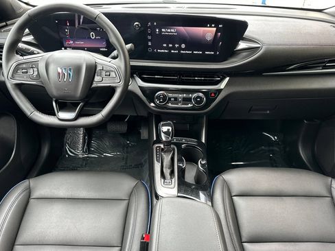 Certified 2024 Buick Envista Sport Touring w/ Convenience I Package FWD image 16