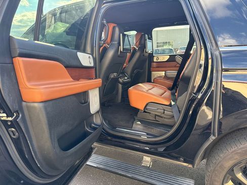 Used 2020 Lincoln Navigator L Reserve w/ Equipment Group 208A Reserve image 56