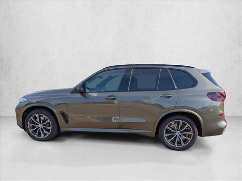 Used 2024 BMW X5 M60i AWD/4WD image 9
