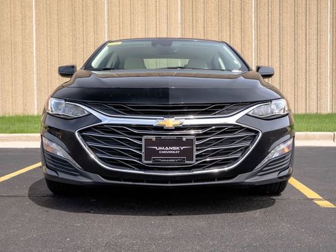Used 2024 Chevrolet Malibu LT FWD image 3