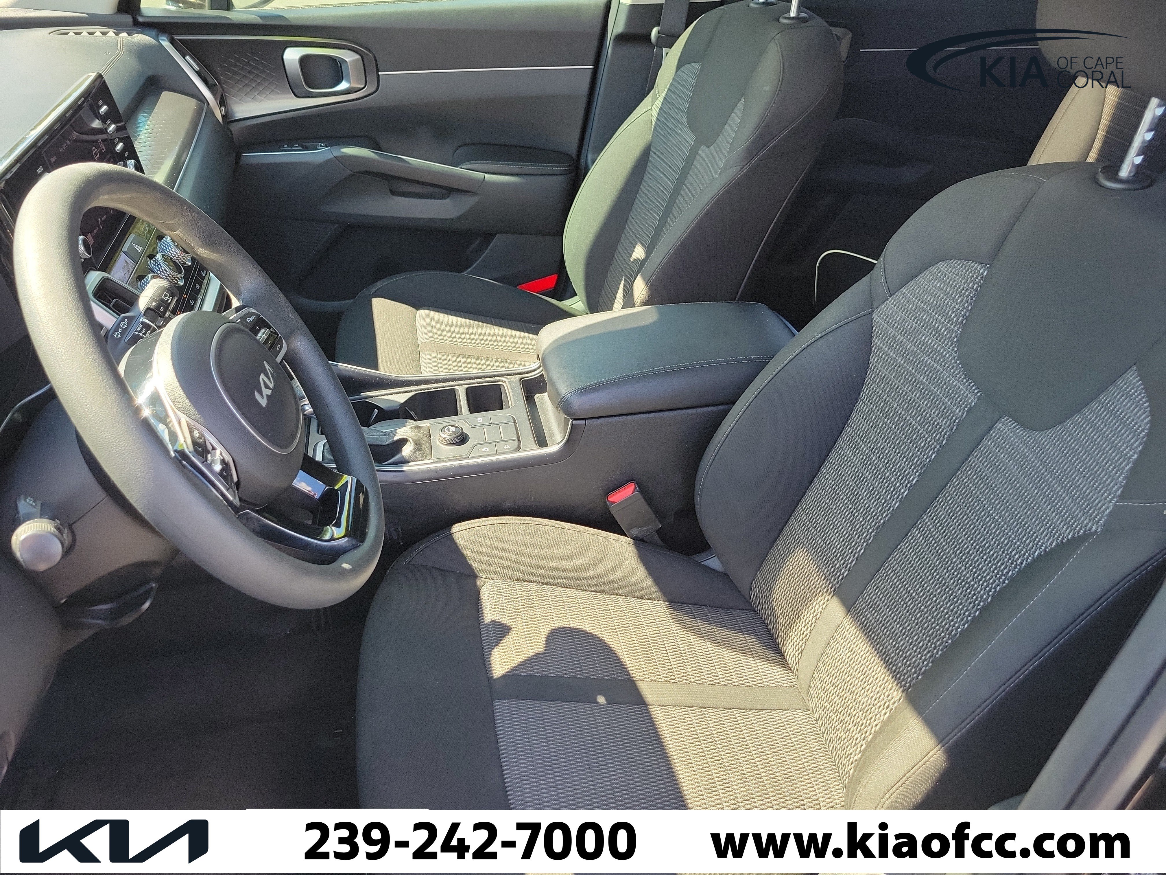Used 2022 Kia Sorento LX FWD image 21
