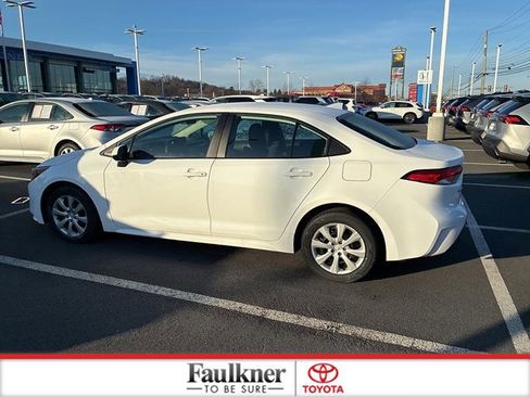 Certified 2023 Toyota Corolla LE image 12