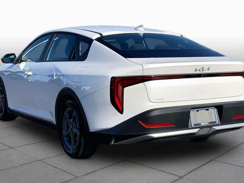 Used 2025 Kia K4 FWD image 11