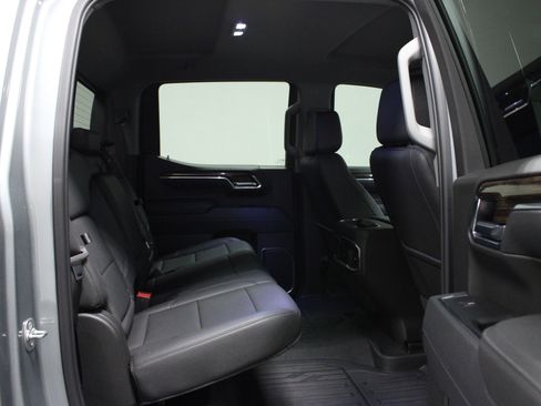 Used 2025 GMC Sierra 1500 Elevation w/ Elevation Premium Package image 15