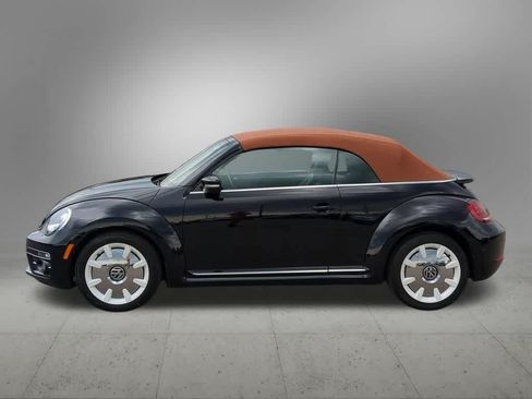 Used 2019 Volkswagen Beetle 2.0T Final Edition SEL FWD image 3