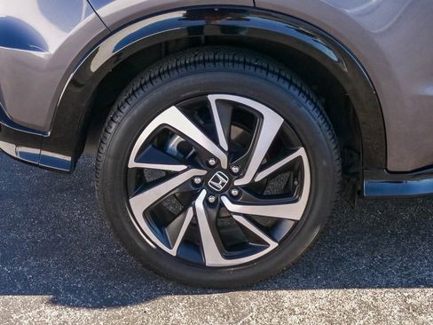 Used 2019 Honda HR-V Sport image 6