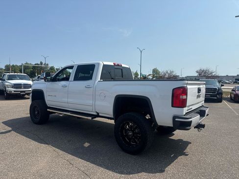 Used 2016 GMC Sierra 2500 Denali w/ Duramax Plus Package AWD/4WD image 3