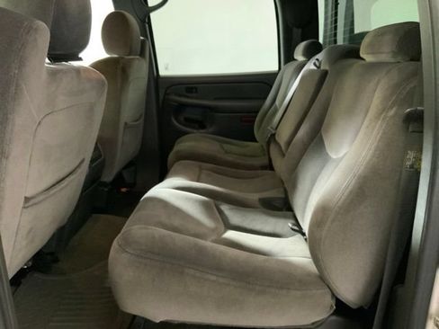 Used 2007 GMC Sierra 2500 SLE w/ Heavy-Duty Power Package AWD/4WD image 30