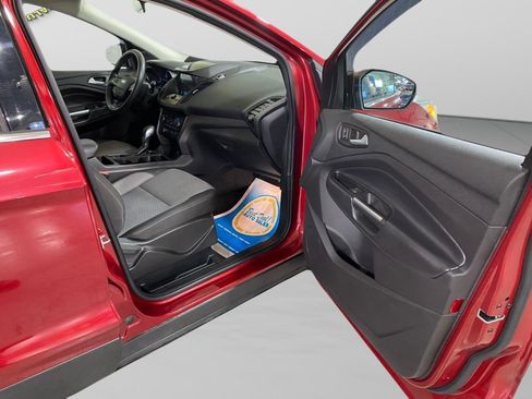 Used 2019 Ford Escape SE AWD/4WD image 31