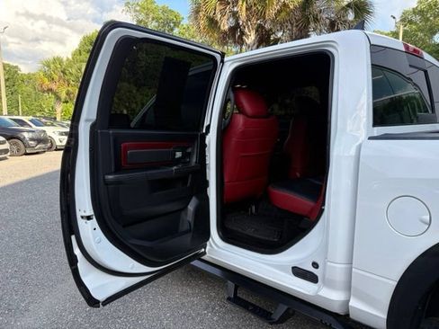 Used 2017 RAM 1500 Rebel AWD/4WD image 22