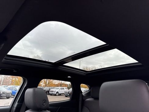 Used 2023 Chevrolet Blazer RS w/ Driver Confidence II Package image 11