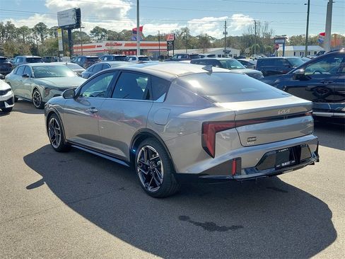 New 2026 Kia K4 GT-Line image 4