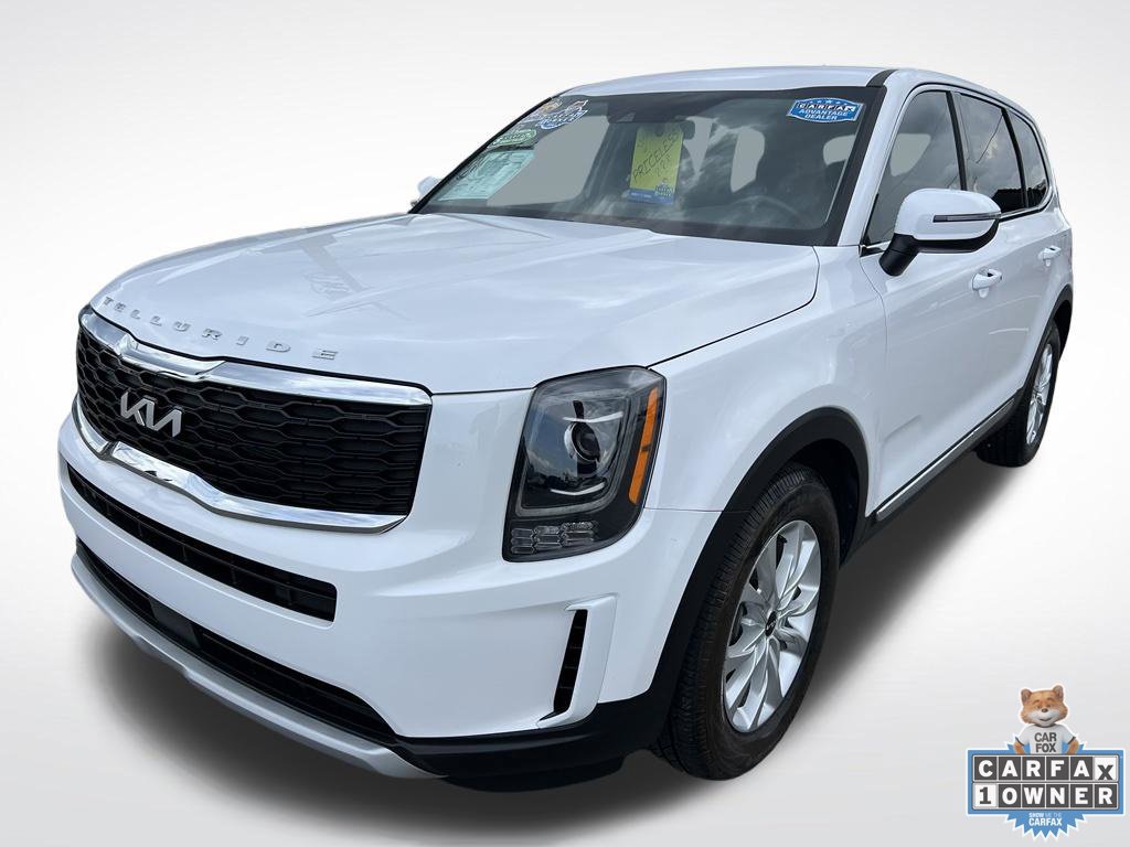 Used 2022 Kia Telluride LX AWD/4WD image 3