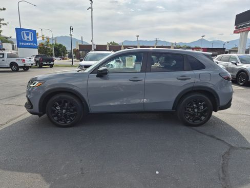 Used 2024 Honda HR-V Sport image 9