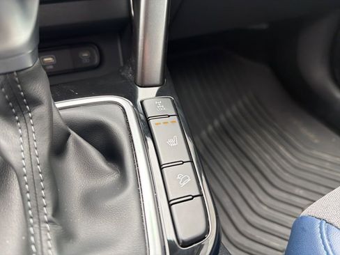 Certified 2025 Kia Seltos S image 7