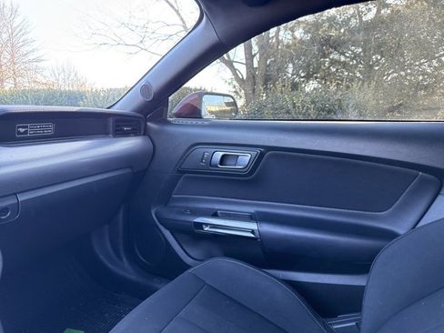 Used 2020 Ford Mustang GT image 21