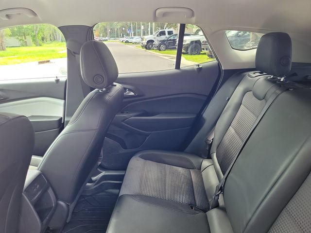 Used 2025 Chevrolet Trax LT w/ Driver Confidence Package FWD image 14