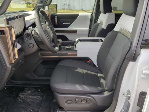 New 2025 GMC Hummer EV 3X image 14