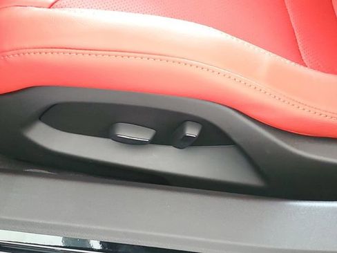 New 2026 Chevrolet Corvette Stingray image 9