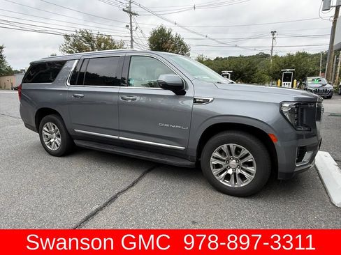 Used 2022 GMC Yukon XL Denali AWD/4WD image 1