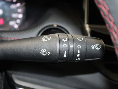 Used 2025 Jeep Compass Trailhawk image 22