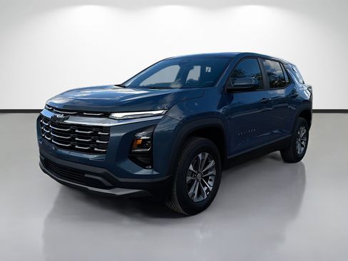 Used 2026 Chevrolet Equinox LT image 7