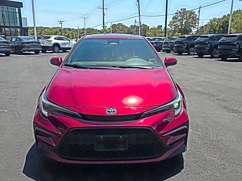 Used 2023 Toyota Corolla SE w/ SE Premium Package FWD image 2