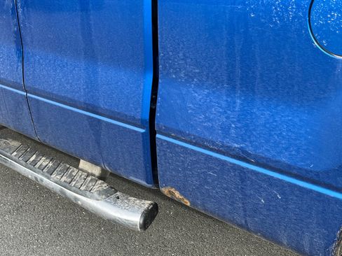 Used 2010 Ford F150 XLT image 10