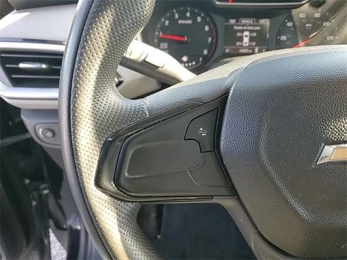 Used 2021 Chevrolet TrailBlazer LS image 14